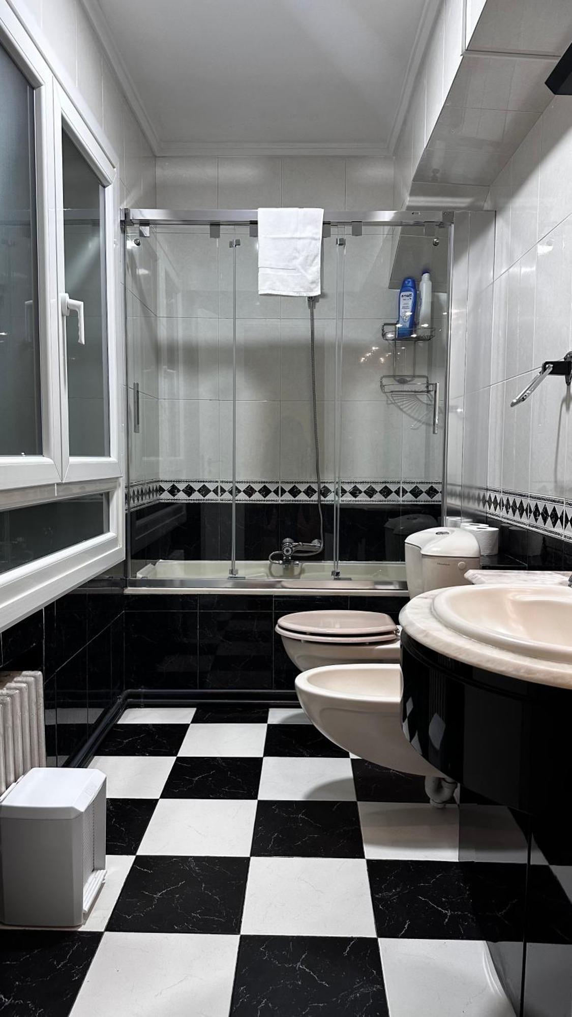 Fantastico Apartamento En El Centro De Bilbao Ngoại thất bức ảnh